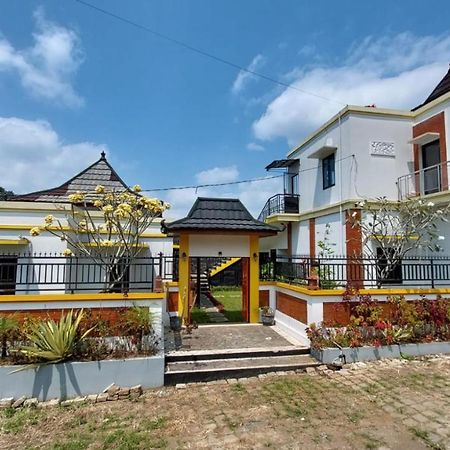 Pool Villa Saung Suluh بوروكيرتو المظهر الخارجي الصورة